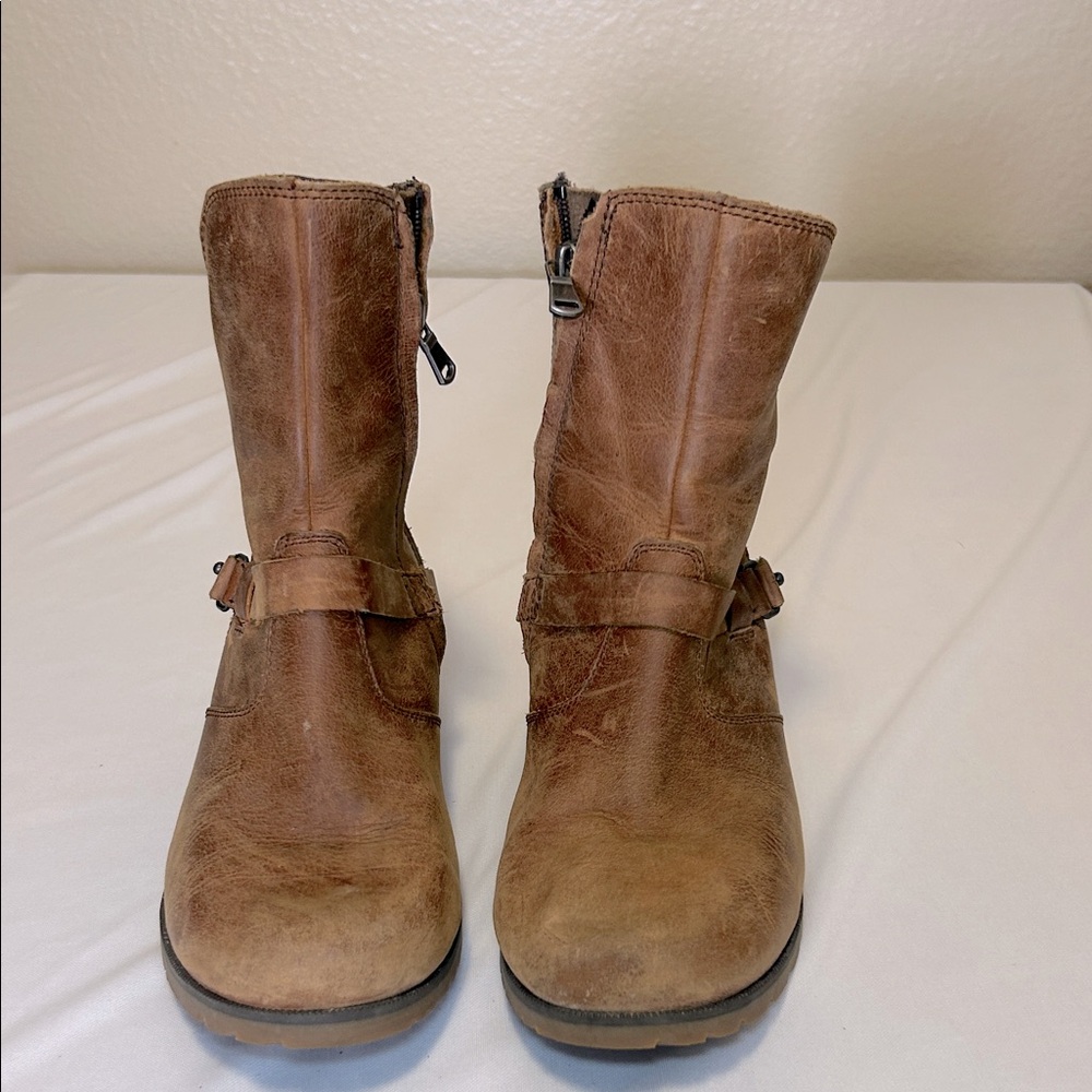 NEW Teva Zip Closure Camel Leather Suede Ankle Boots Women’s Size 6 - Picture 1 of 16